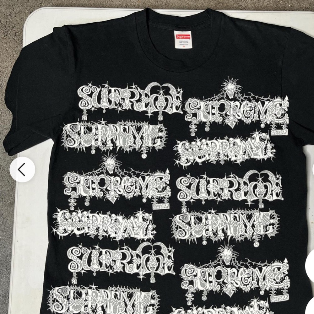 Supreme shirt